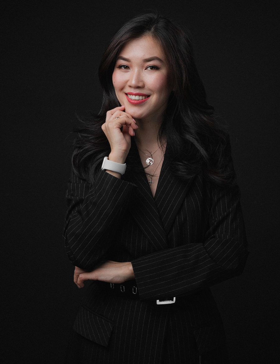 english ielts teacher photo